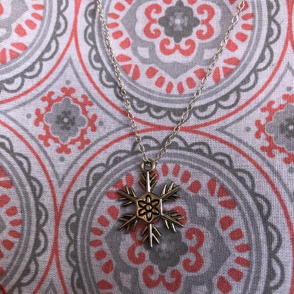 3 for $20 Snowflake Pendant Necklace - Picture 4 of 7
